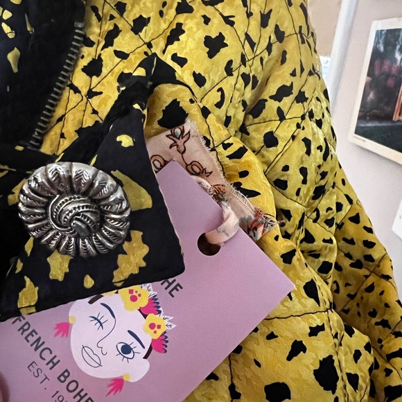 Reworked Vintage 80’s REVERSIBLE Satin Boho Jacket - Picture 11 of 14